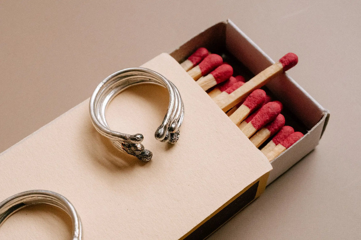 Anillo fosforito ajustable