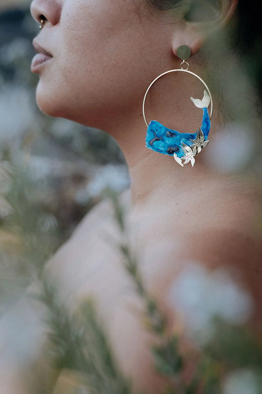 Pendientes ballenas grandes