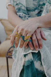 Anillo un colibri indiscreto