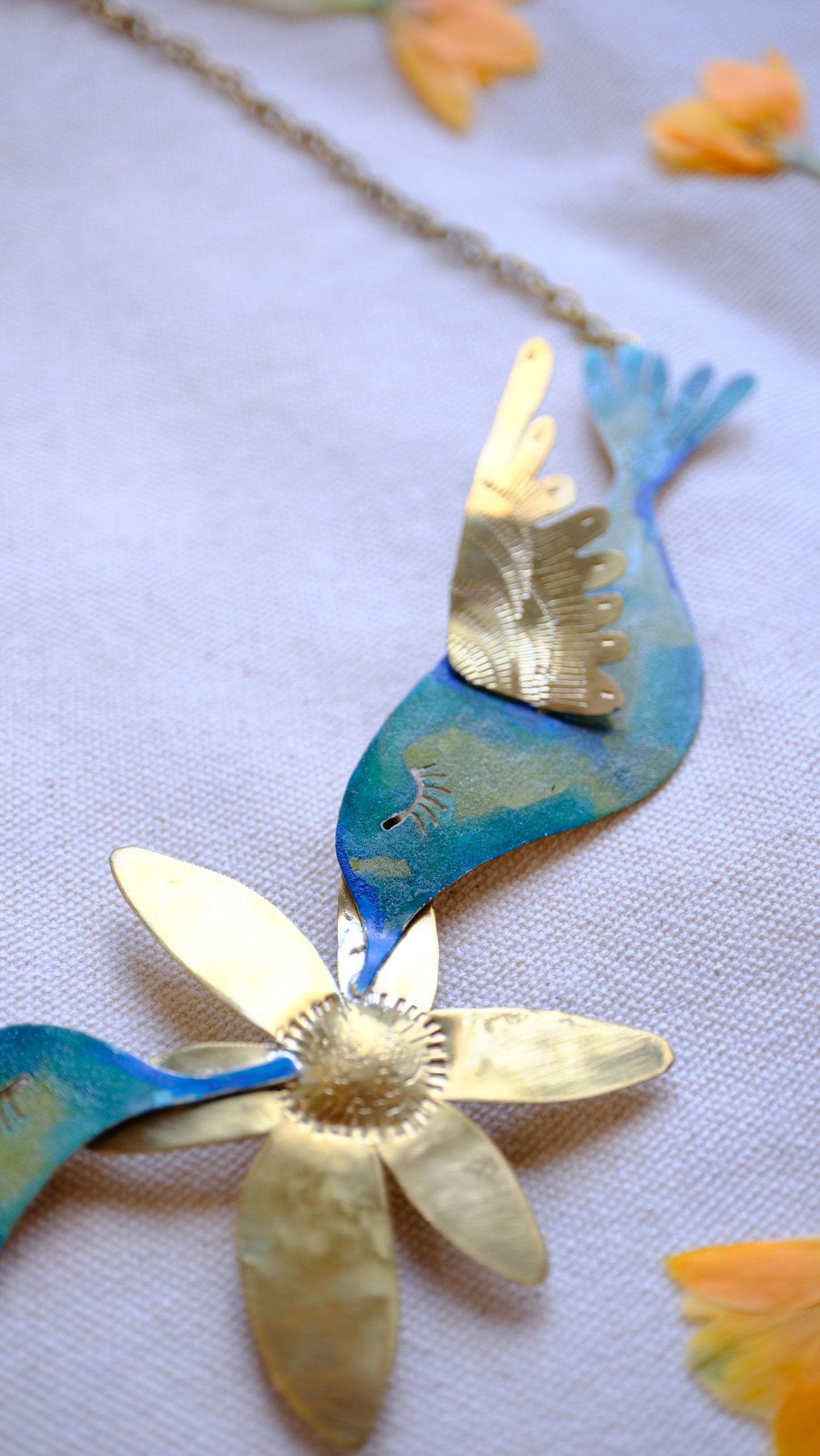 Collar tres colibries indiscretos