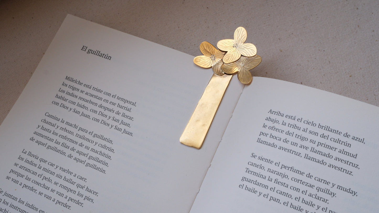 Señalador para libros hortensia