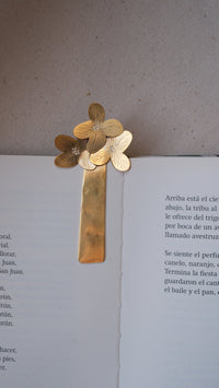 Señalador para libros hortensia