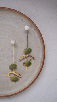 Pendientes pinchito sardinas y aceitunas