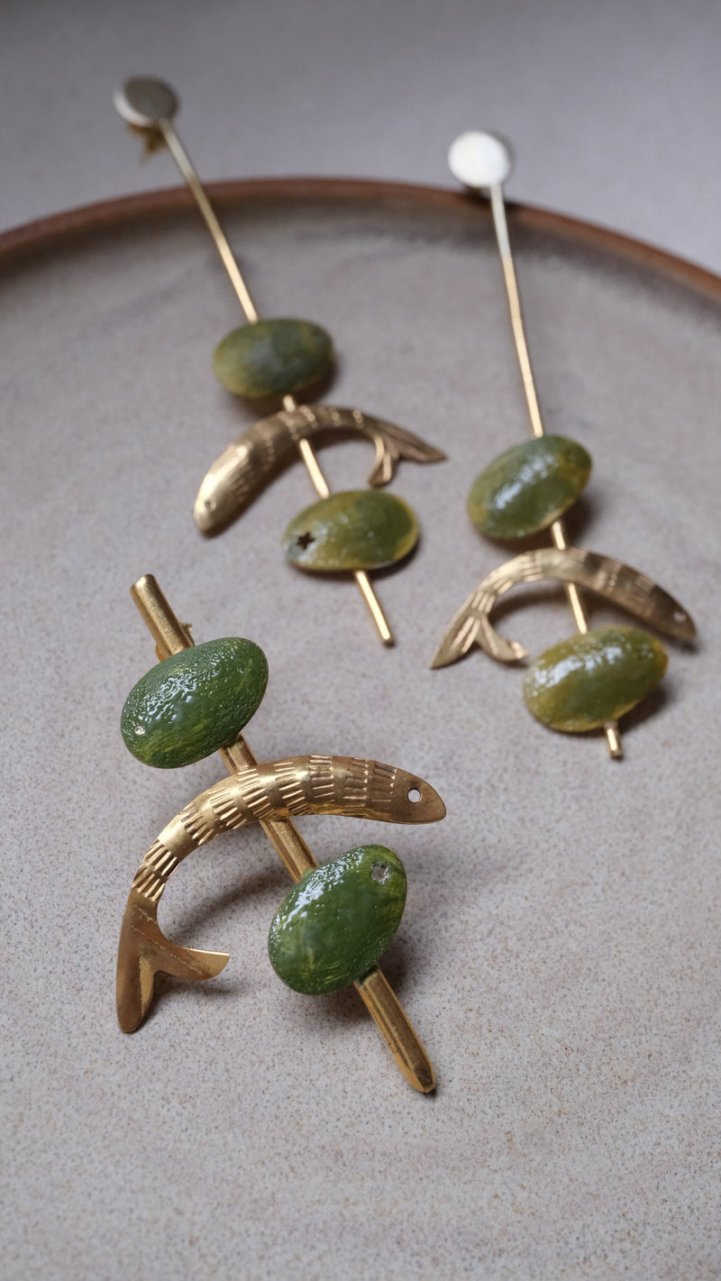 Pendientes pinchito sardinas y aceitunas