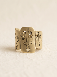 Anillo caritas
