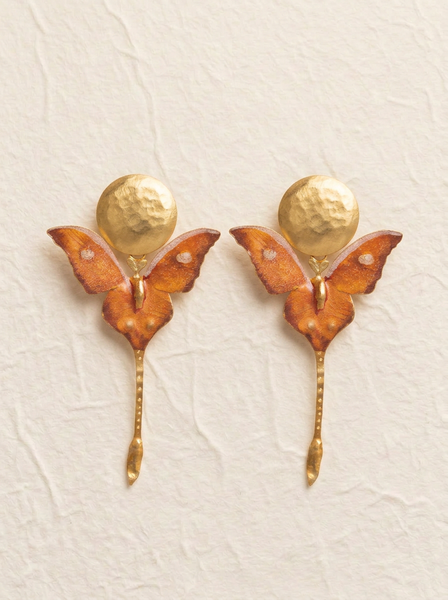 Pendientes polillas