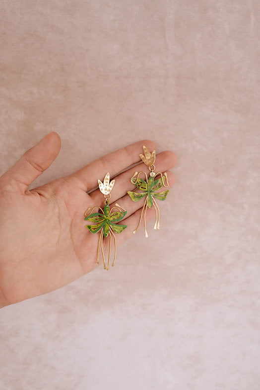 pendientes mantis