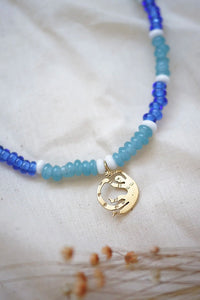 Collares vidrios y colores
