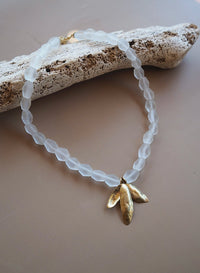 collar petalos