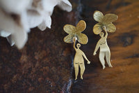 Pendientes pequeñas flores soñadoras