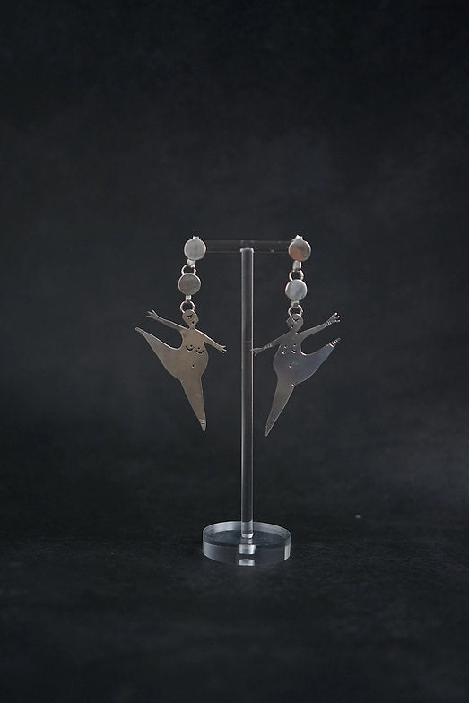 Pendientes bailarinas grandes