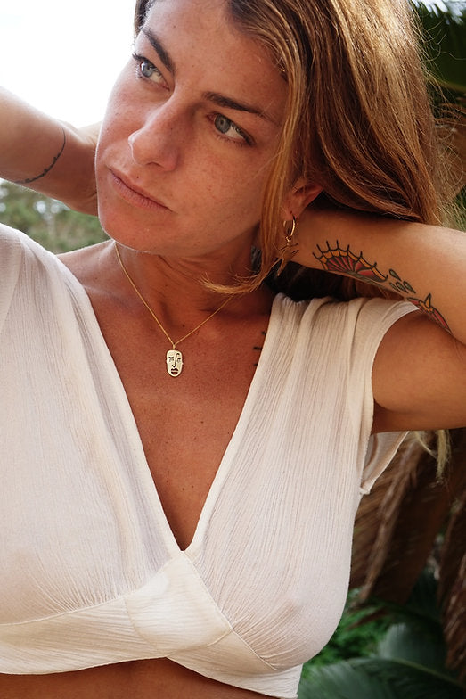 Collar caritas