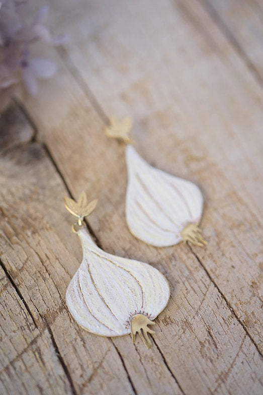 Pendientes ajos largos