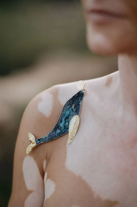 pendientes ballenas grandes