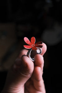 Anillo flor de escorpio