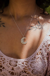 Collar luna