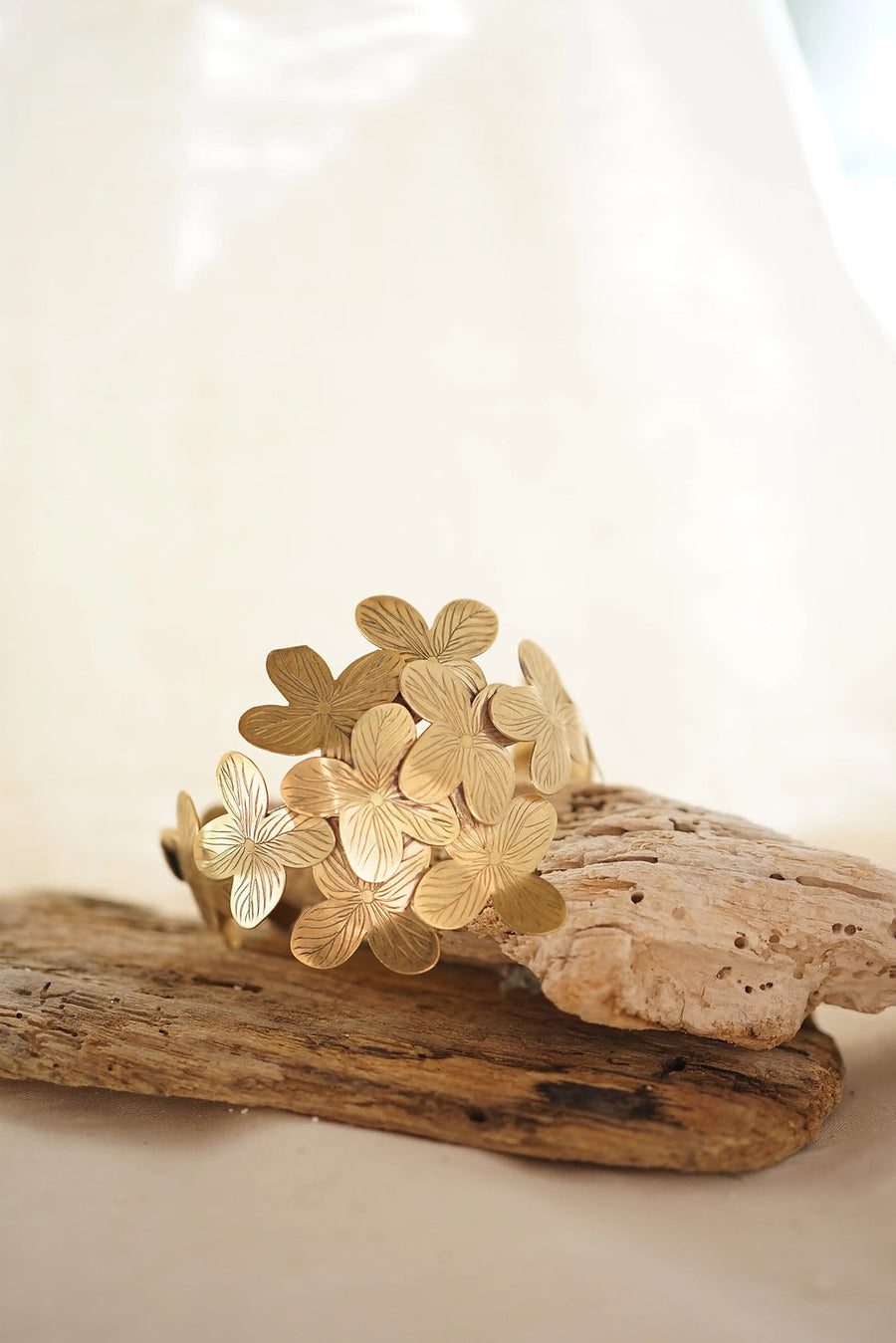 Brazalete hortensias grande