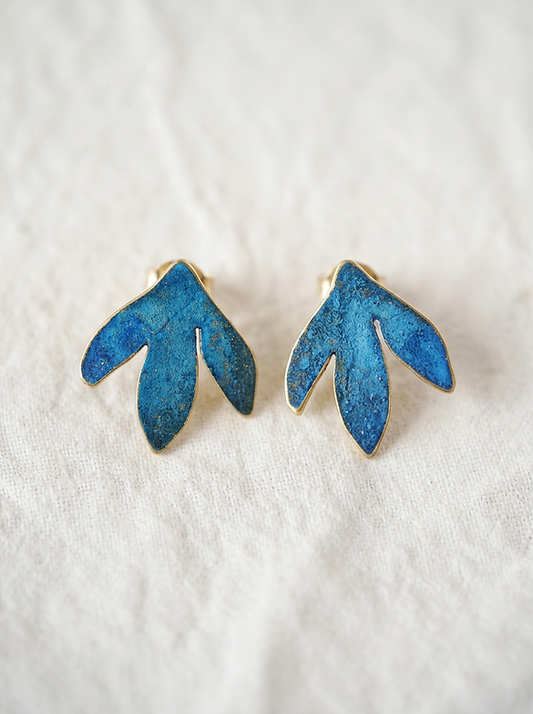 Small feather earrings