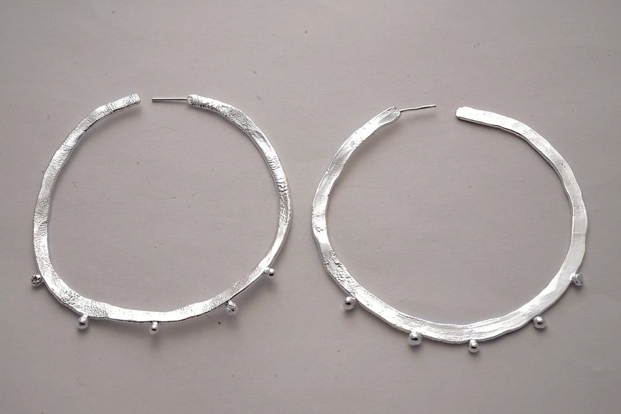 Argollas circulares gigantes