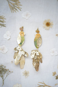 pendientes largos pajaros y plumas