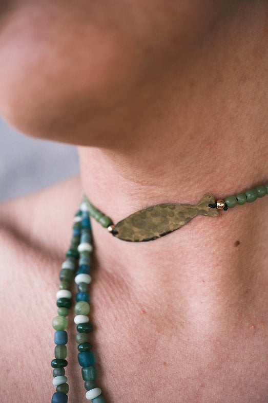 Choker pez gotitas de colores