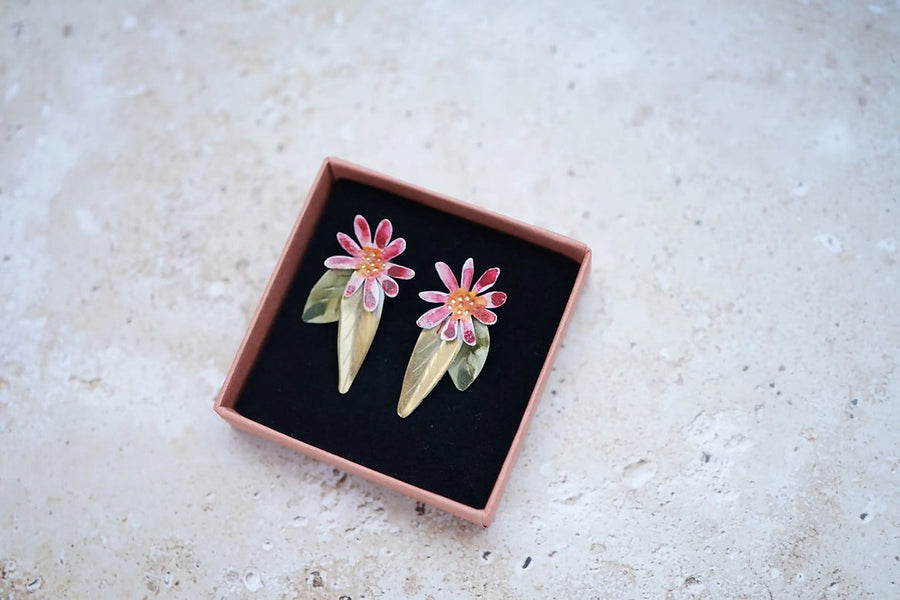 Pendientes hojas y flores