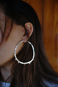 Argollas circulares gigantes