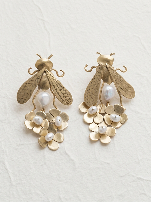 Pendientes abejas y perlas