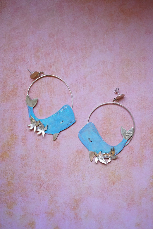 Pendientes ballenas grandes