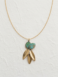 Collar olivo