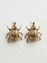 pendientes escarabajo