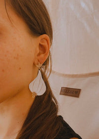 Pendientes ajos largos