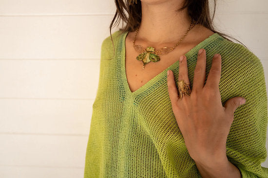 collar chicharra