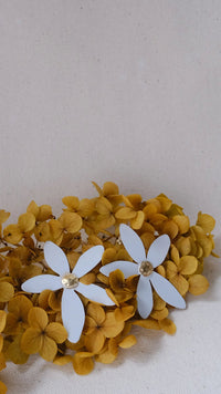 Pendientes jazmin del aire