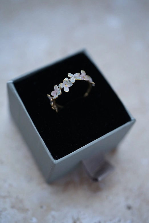 Anillo mini hortensias
