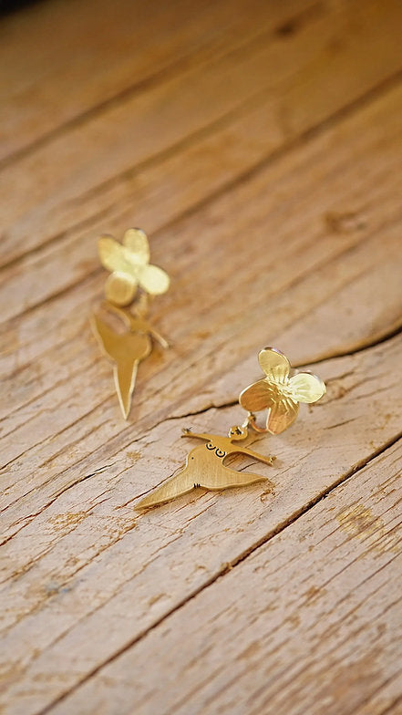 Pendientes flores y bailarinas