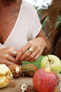 Anillo Caritas Personalizado