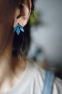 Pendientes pequeños plumajes
