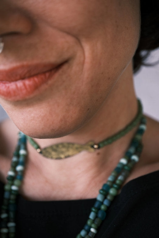 Choker pez gotitas de colores