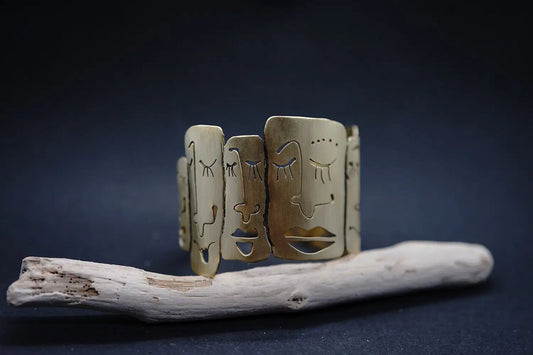Brazalete caritas