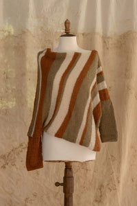 SWEATER ASIMETRICO RAYADO