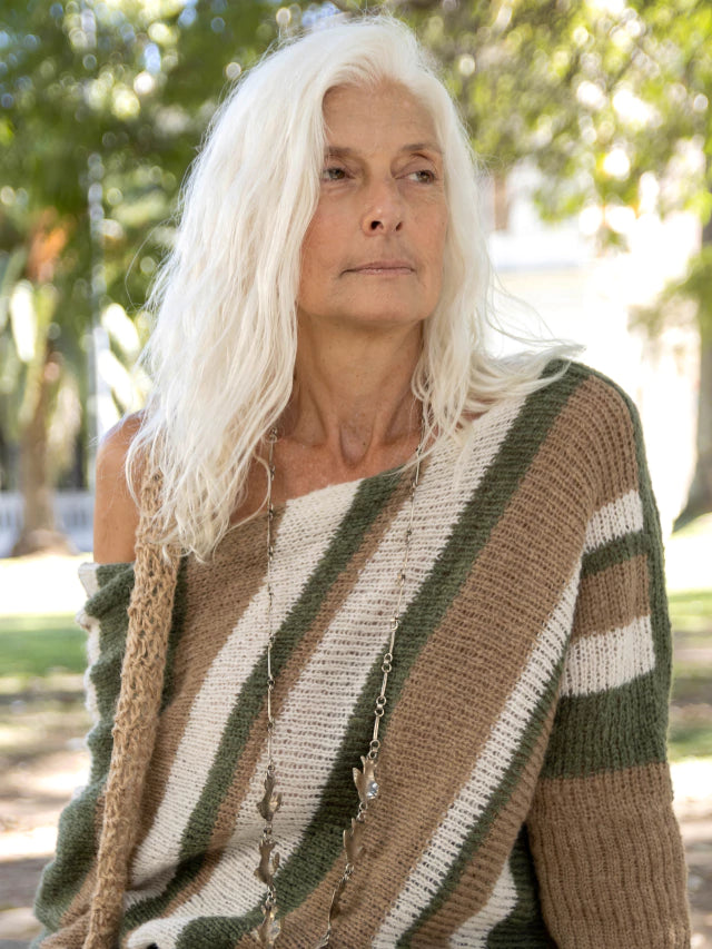 SWEATER ASIMETRICO RAYADO